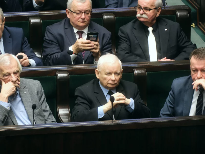 Wyraźny sygnał dla PiS. Takiego scenariusza nikt się nie spodziewał