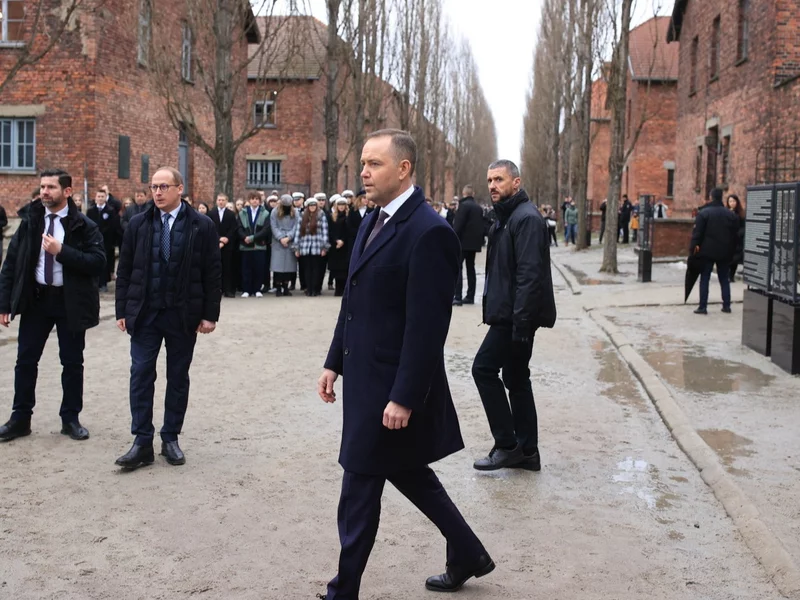 Nawrocki pominięty podczas uroczystości w Auschwitz? Jest reakcja na zarzuty