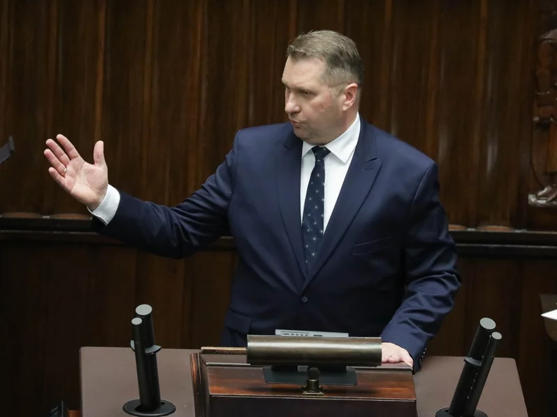 MEN zawiadomiło prokuraturę ws. Czarnka. Poważne zarzuty dotyczące kontrowersyjnego programu