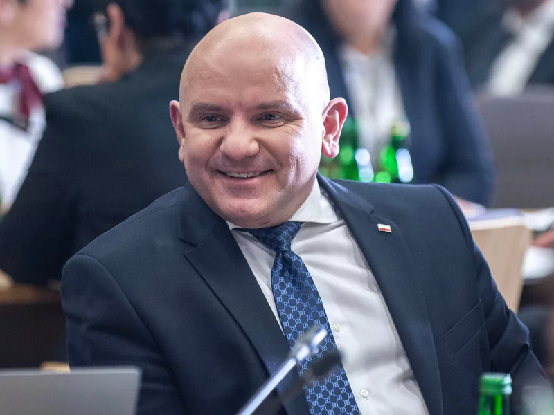 Poseł PiS wywołał skandal. Do akcji wkroczyła policja