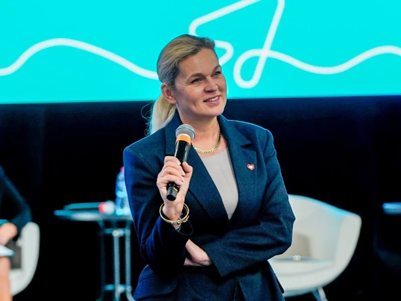 Podwyżki dla nauczycieli. Związkowcy chcą od szefowej MEN „pilnych zmian”