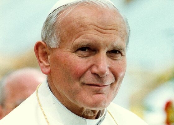 Jan Paweł II miał "bardzo bliską relację" z kobietą? BBC wyemituj