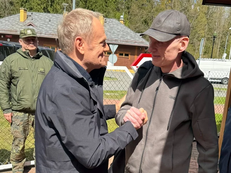 „Jak Himilsbach z angielskim”. Kogo kompromituje awantura o uwolnienie Poczobuta