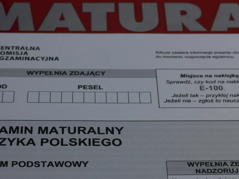 Matura 2026, język angielski. Tematy wypowiedzi pisemnych z ubiegłych lat, pełna lista