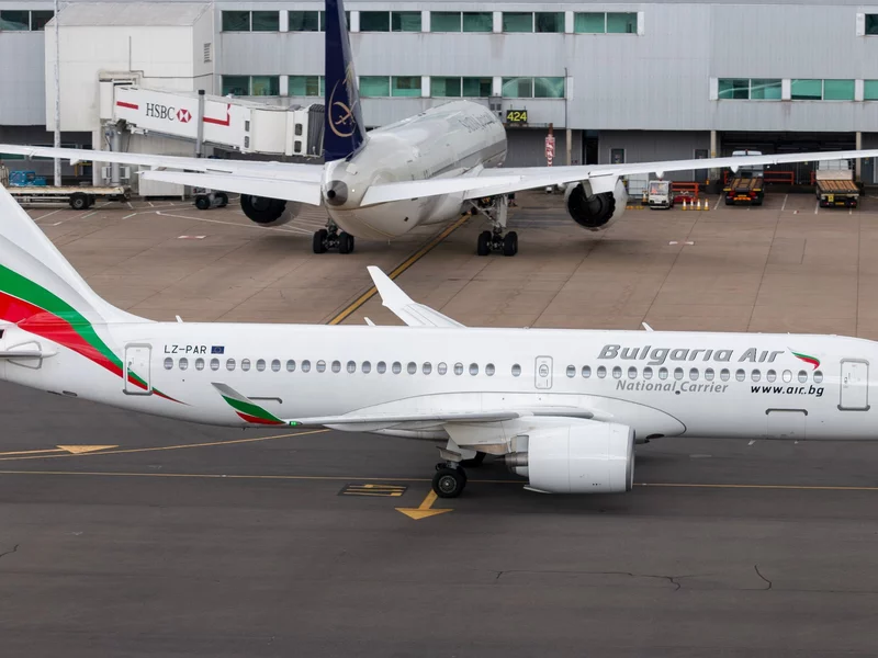 Tak Polska ewakuuje Polaków z Bliskiego Wschodu. Tymczasem Bułgarzy już w kraju