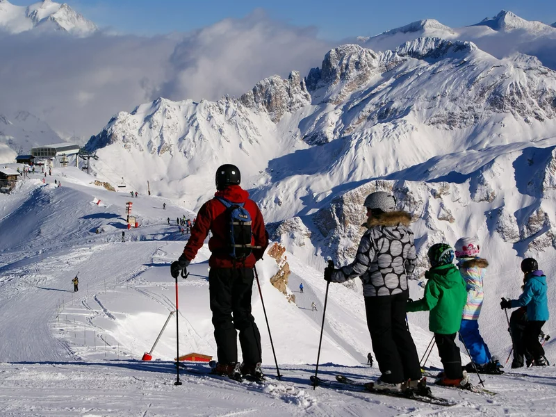 Zawrzało po decyzji MEN ws. ferii zimowych. Nowy komunikat resortu Nowackiej