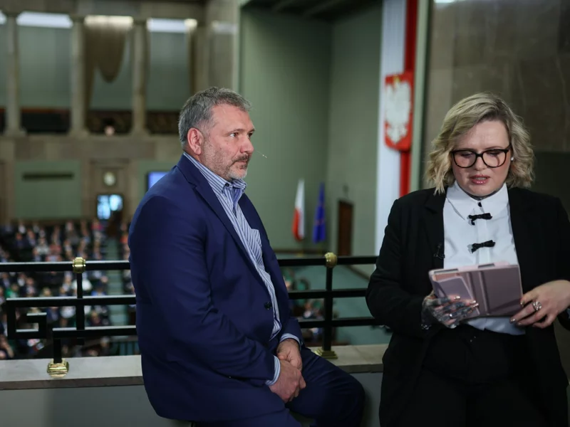 Sceny w Sejmie. Czarzasty nie podarował Żurkowi. „Zaczęli wyć i buczeć”