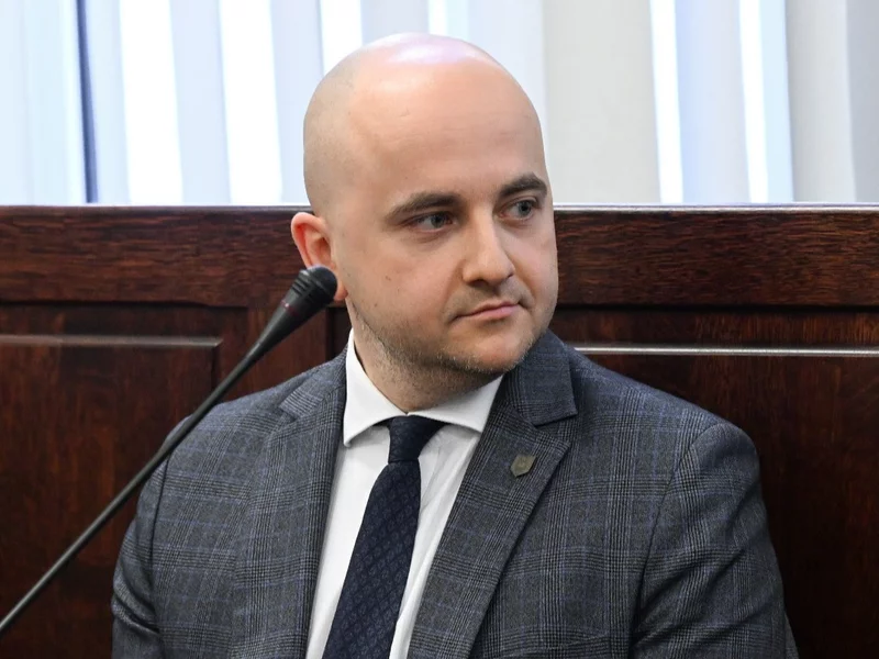 Poseł PiS chce przysłuchania Ziobry i Romanowskiego. „To już problem sądu”