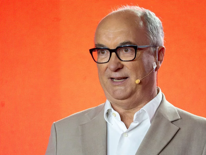 „Wszyscy murem za Włodkiem”. Teraz Czarzastemu kibicuje nawet Tusk