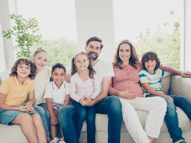 Gminy dostaną więcej pieniędzy na obsługę Karty Dużej Rodziny. Jest obwieszczenie ministra