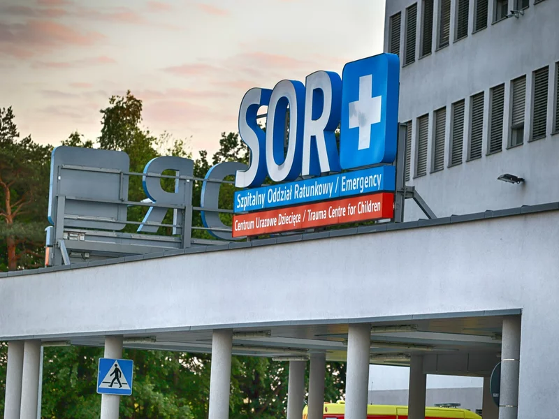 Tragedia na Dolnym Śląsku. Na karetkę czekali godzinami, 30-latka zmarła