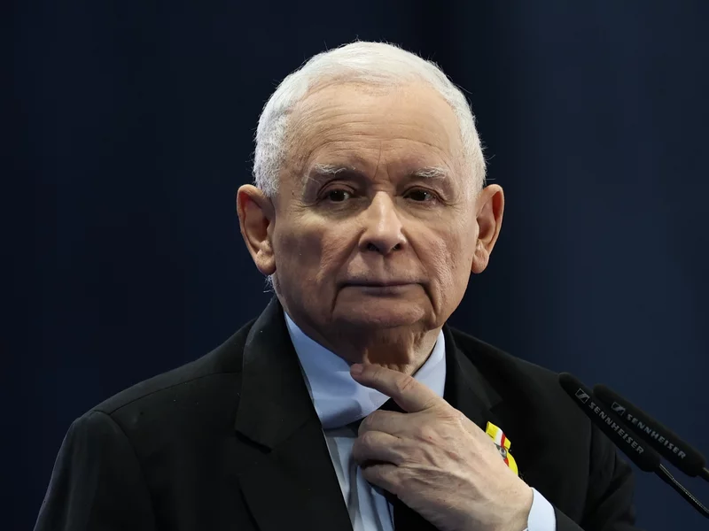 Gargamel chce rozerwać Konfederację. „Pytanie, czy układ Wszechsmerfowo-mentzenowy przetrwa”