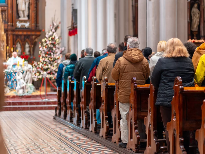 Czy spóźnienie się do kościoła to grzech? Nie w każdym przypadku