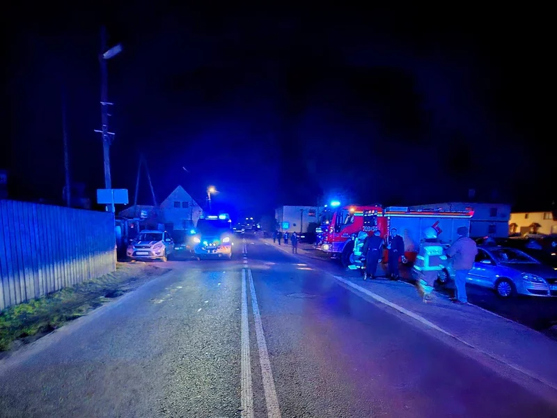 Wypadek w Ujsołach. Samochód wjechał w grupę ludzi, wracających z kościoła
