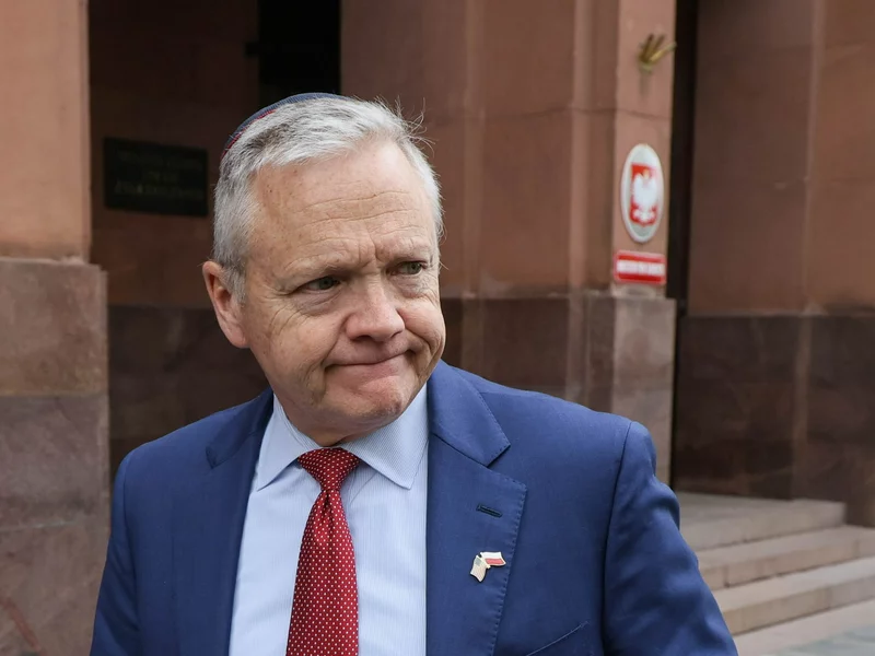 Kulisy akcji uwolnienia Andrzeja Poczobuta. Ambasador USA reaguje